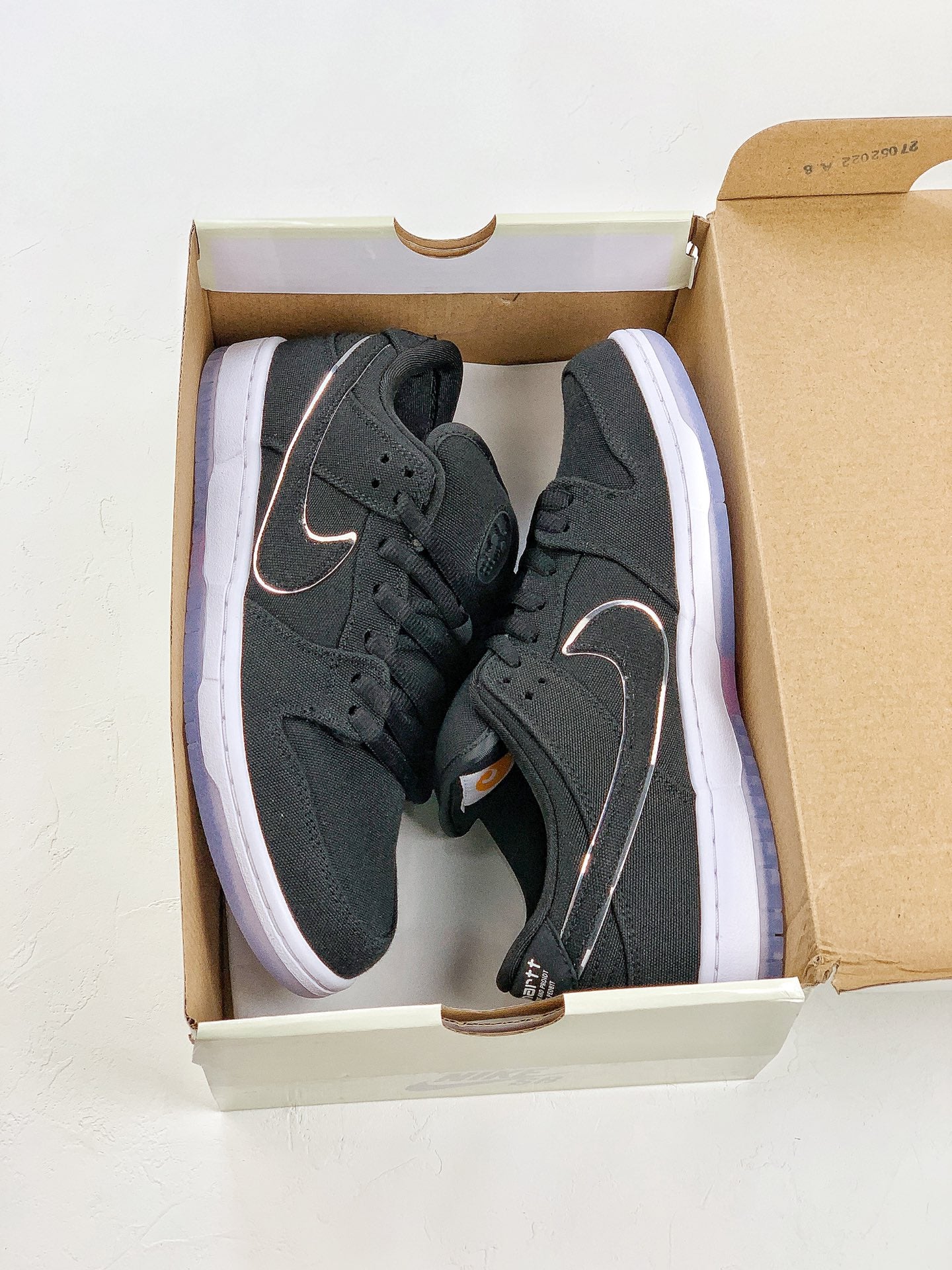 Nike Dunk SD Low Carhartt