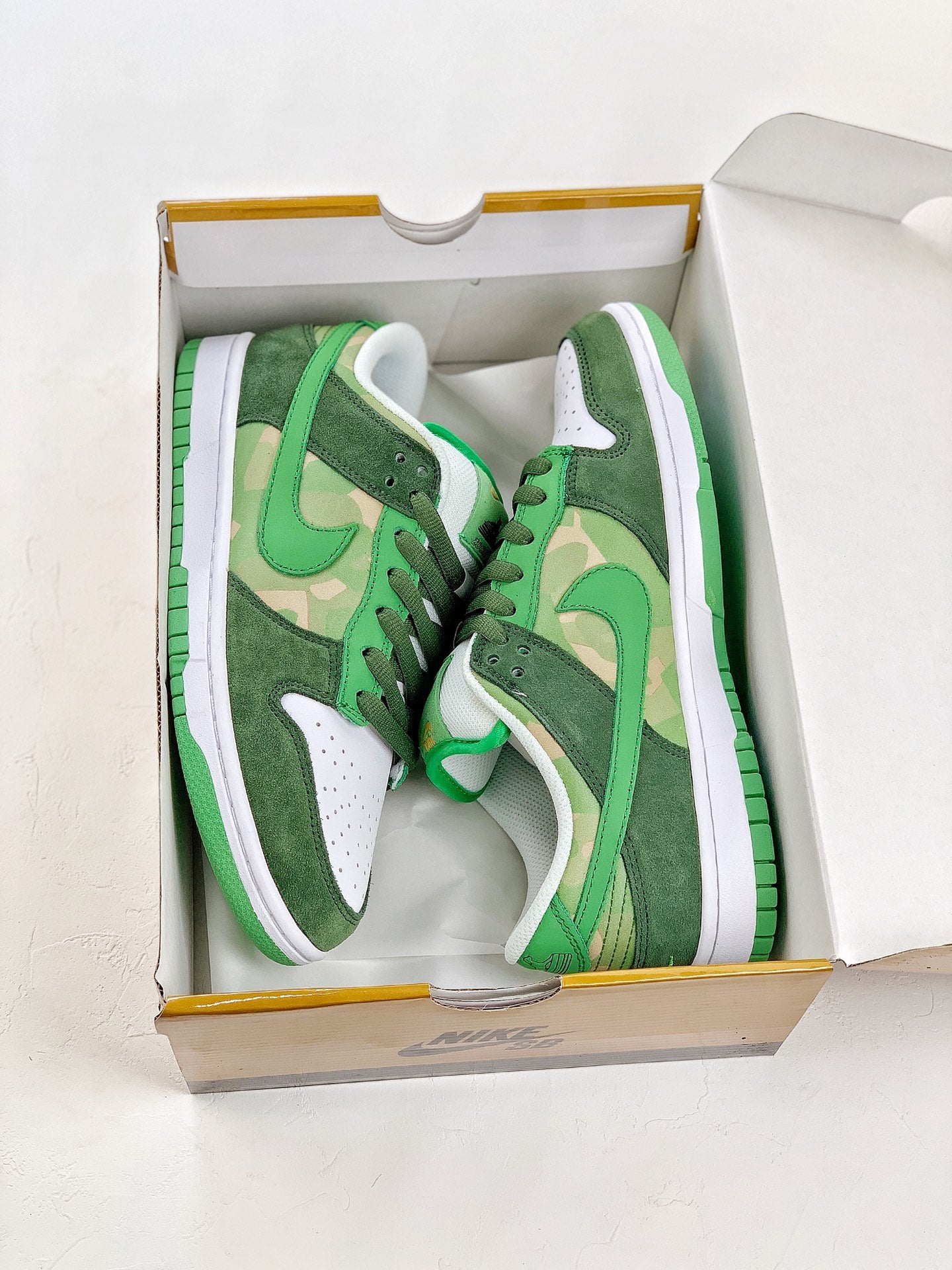 Nike Dunk SD Low
