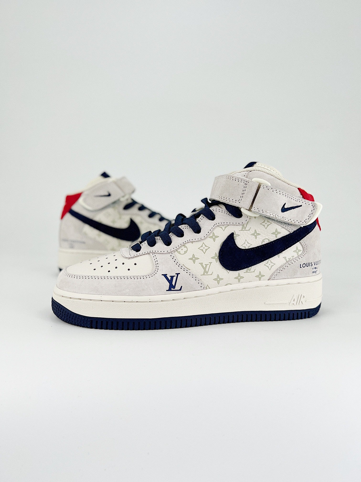 Louis Vuitton x Nike Air Force