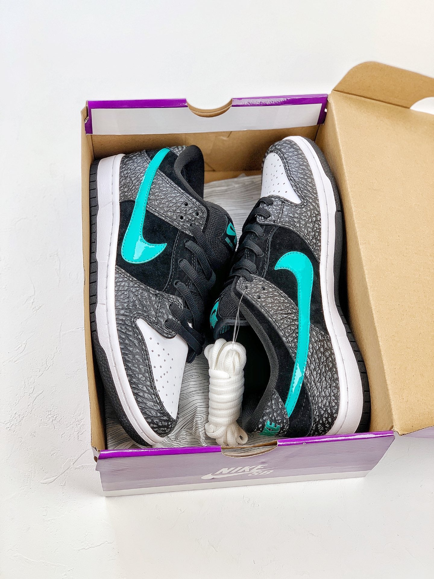Nike SB Dunk Low PRO Clear Jade