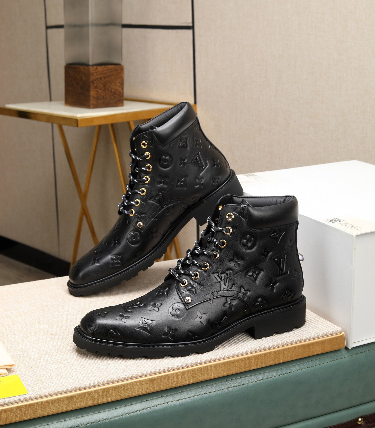 Tênis Louis Vuitton