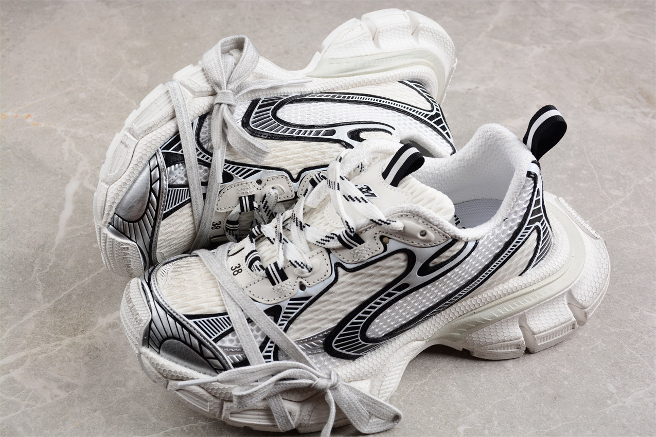 Q44 Balenciaga Phantom Sneaker