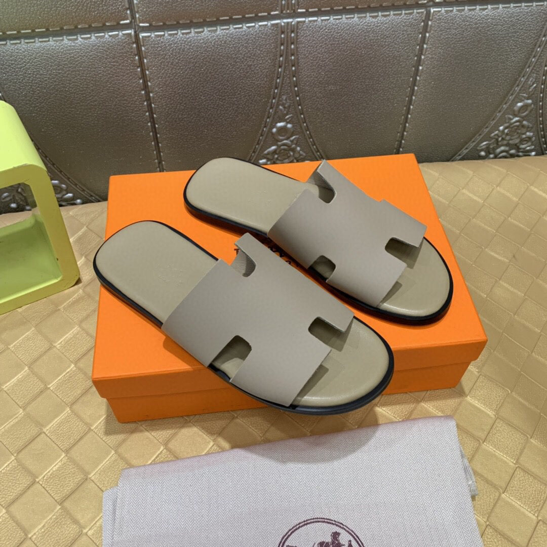 Chinelo Hermes