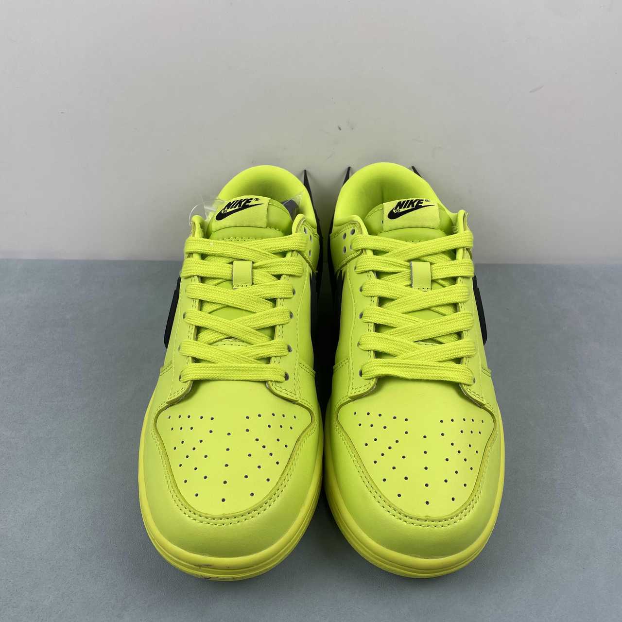 Nike Dunk Low RetroGREEN/BLACK HOOK VERT/TIQUE NOIRE