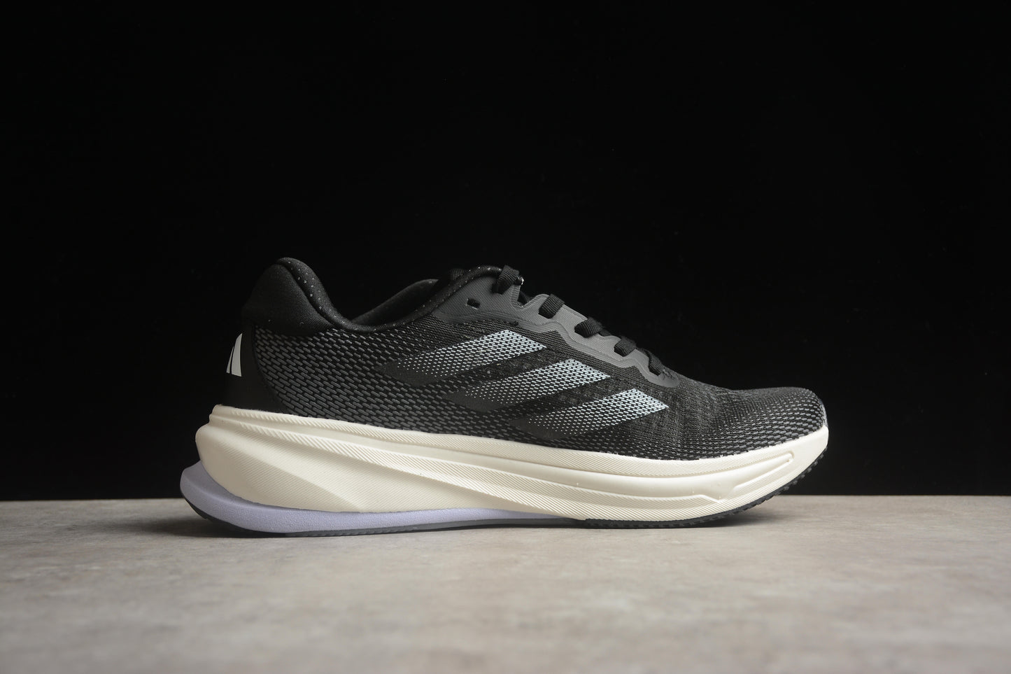 Adidas Supernova