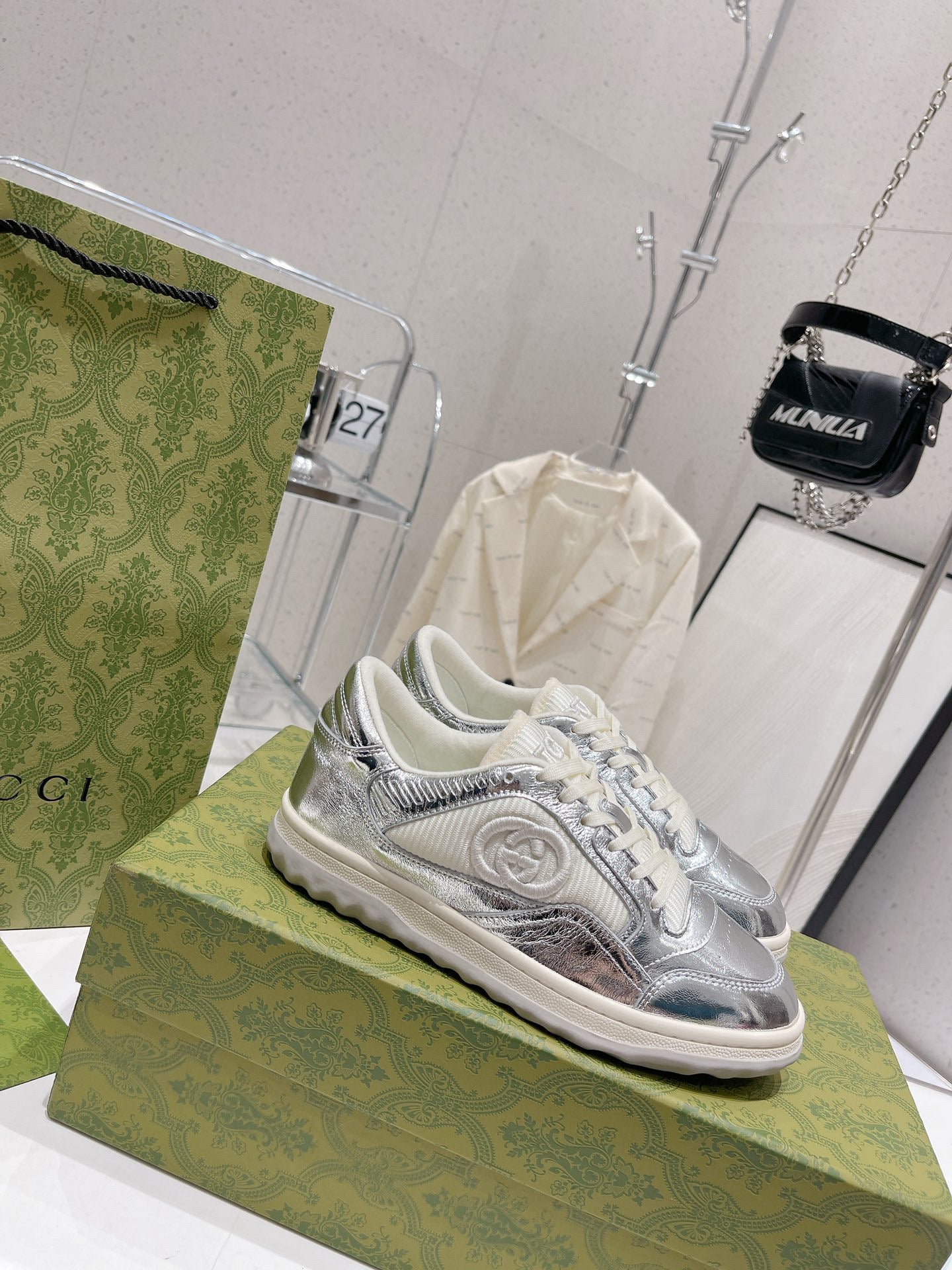 Gucci