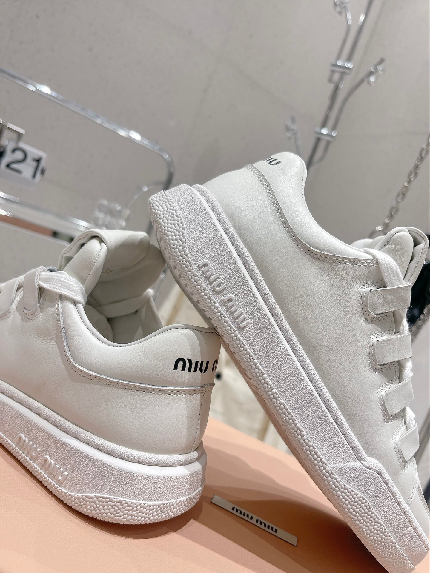 Tênis Miu Miu