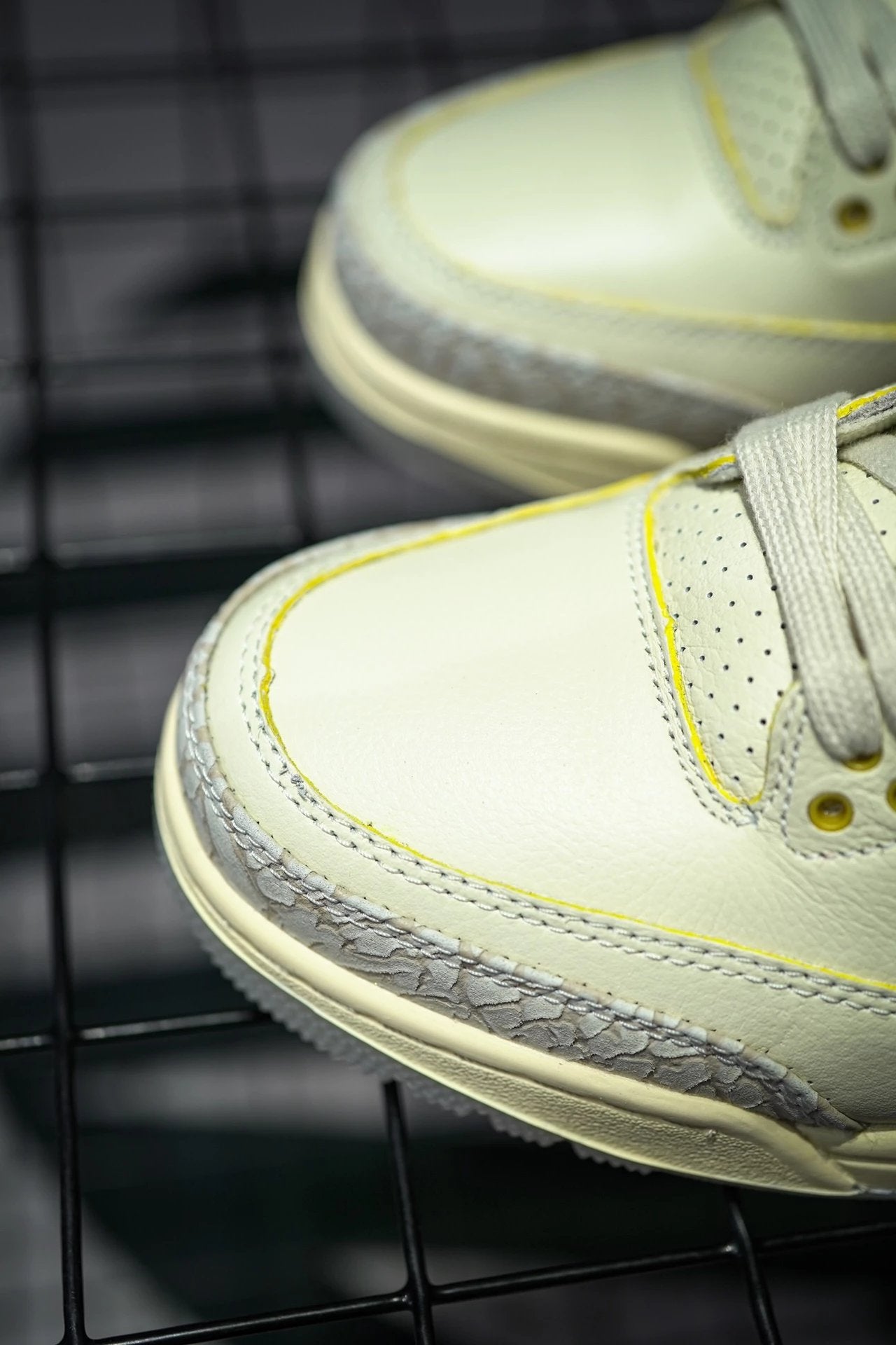 Air Jordan 3 x J Balvin "Medellin Sunset"