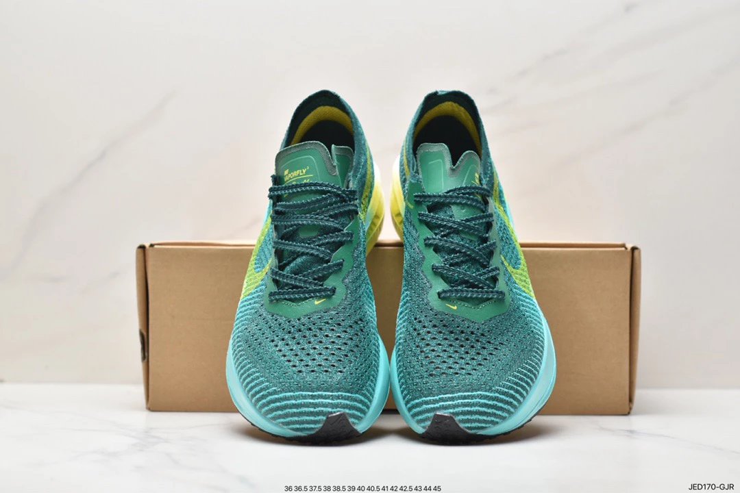 Nike ZoomX Vaporfly Next% 3
