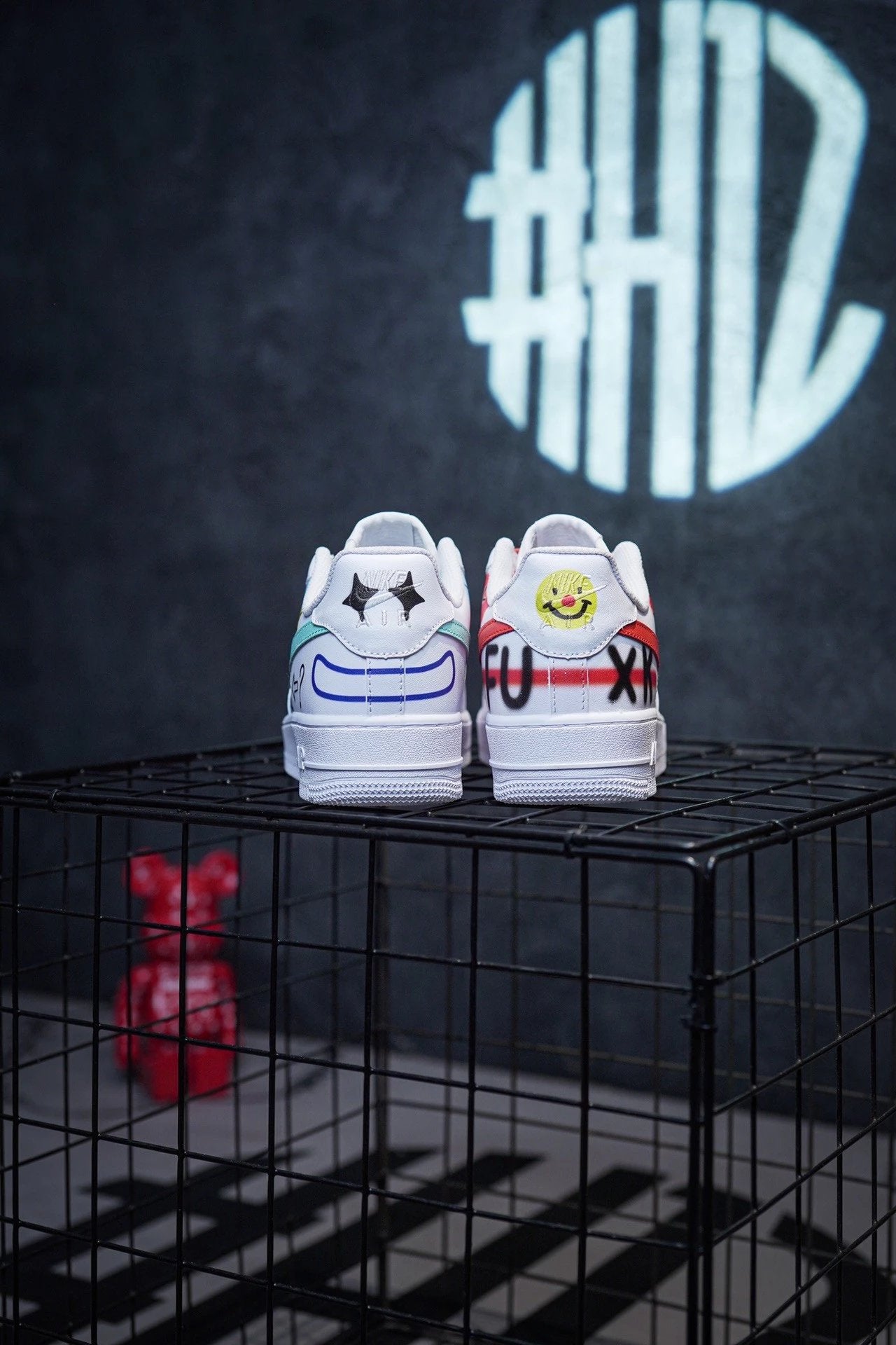 Nike Air Force 1 Low clown graffiti