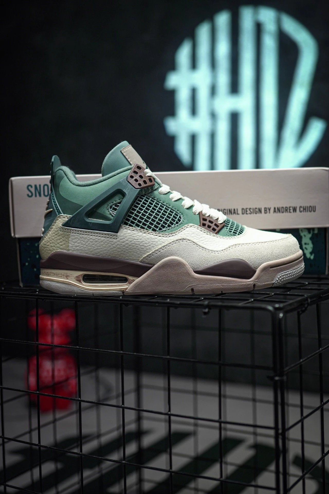 Jordan 4 "Snorlax"
