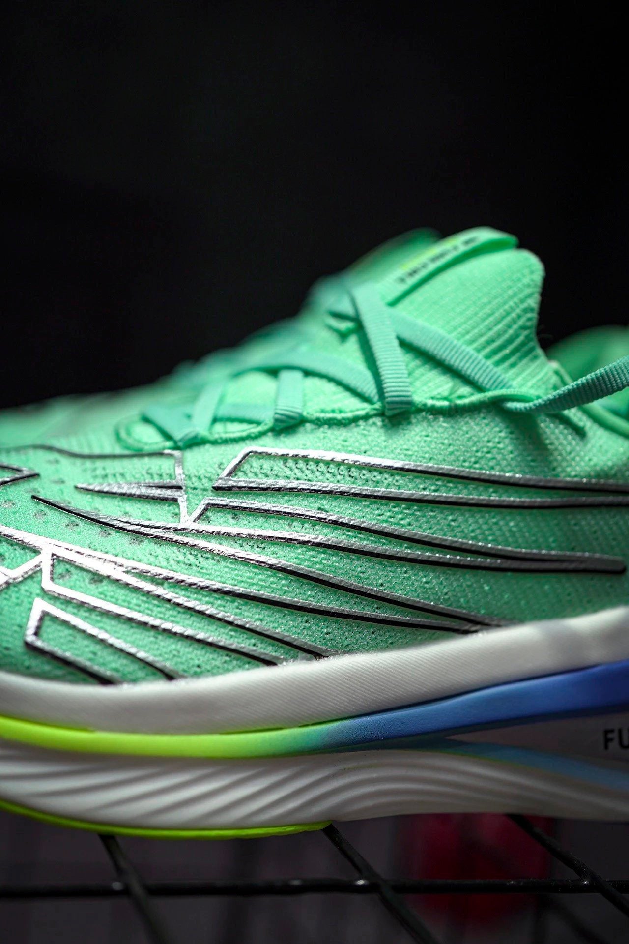 New Balance FuelCell SuperComp Elite V3