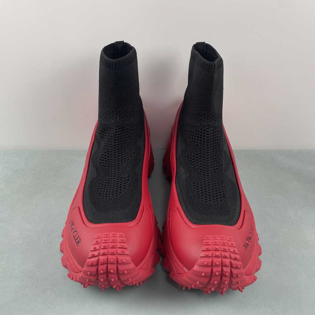 Tênis Moncler x Hoka Mafate Speed 2