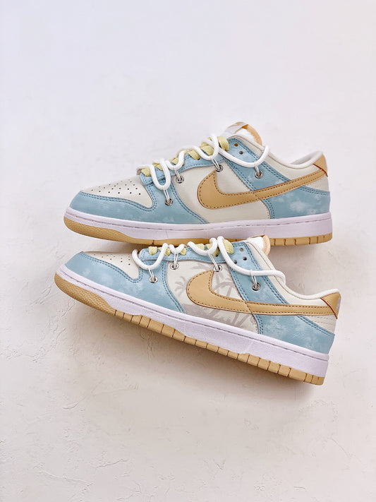 Nike SB Dunk Low
