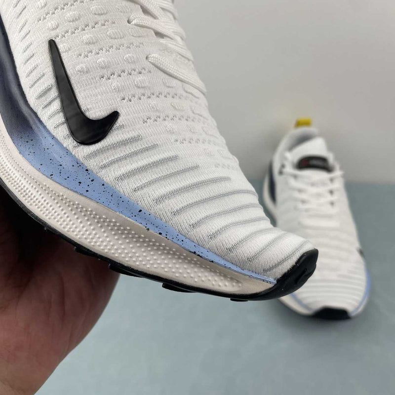 NIKE REACTX Infinity Run 4