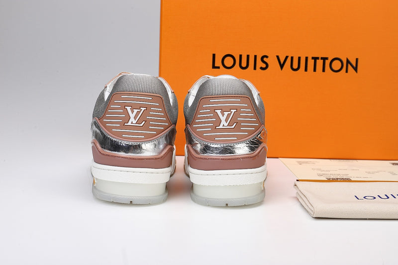 Louis Vuitton LV