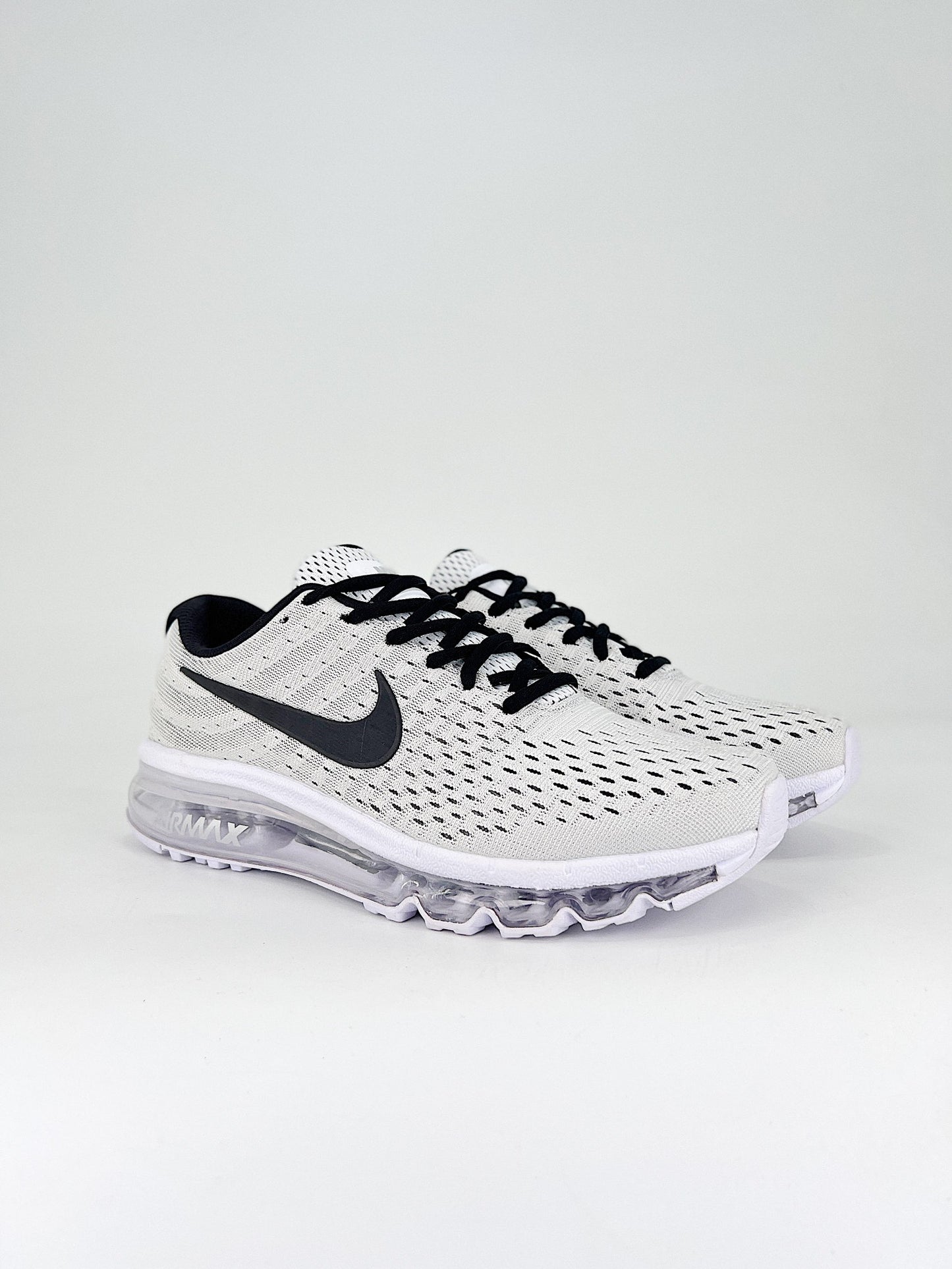 NIKE AIR MAX 2017