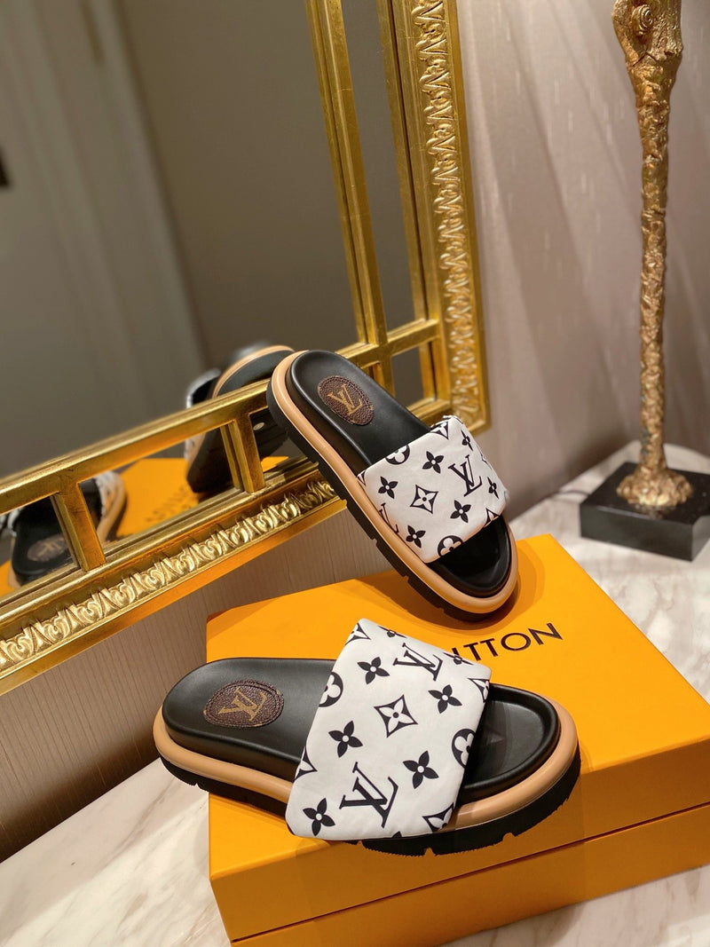 Chinelo Louis Vuitton