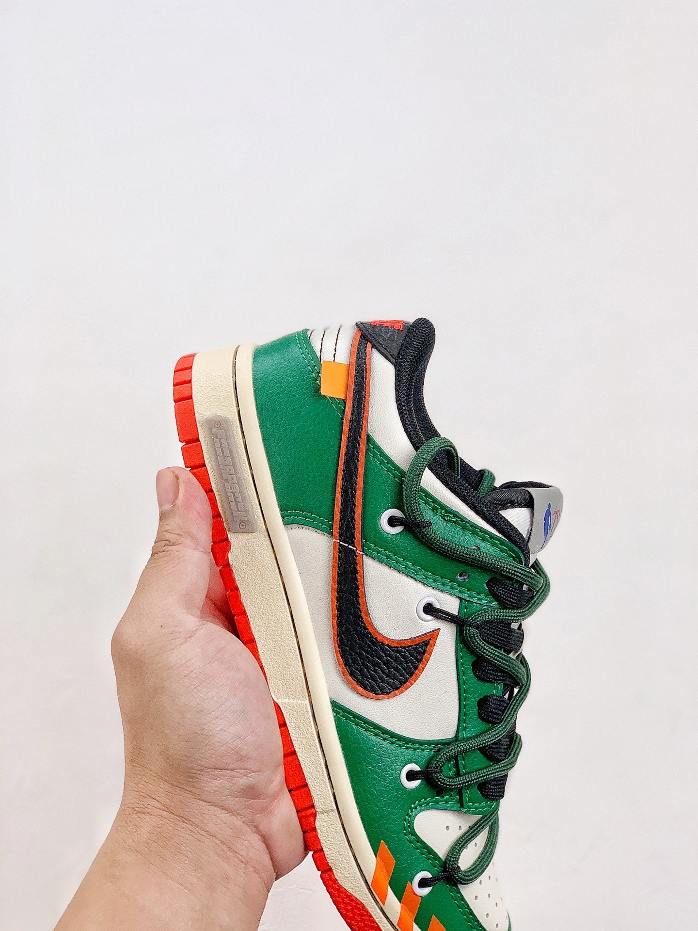 Nike Dunk SB Low