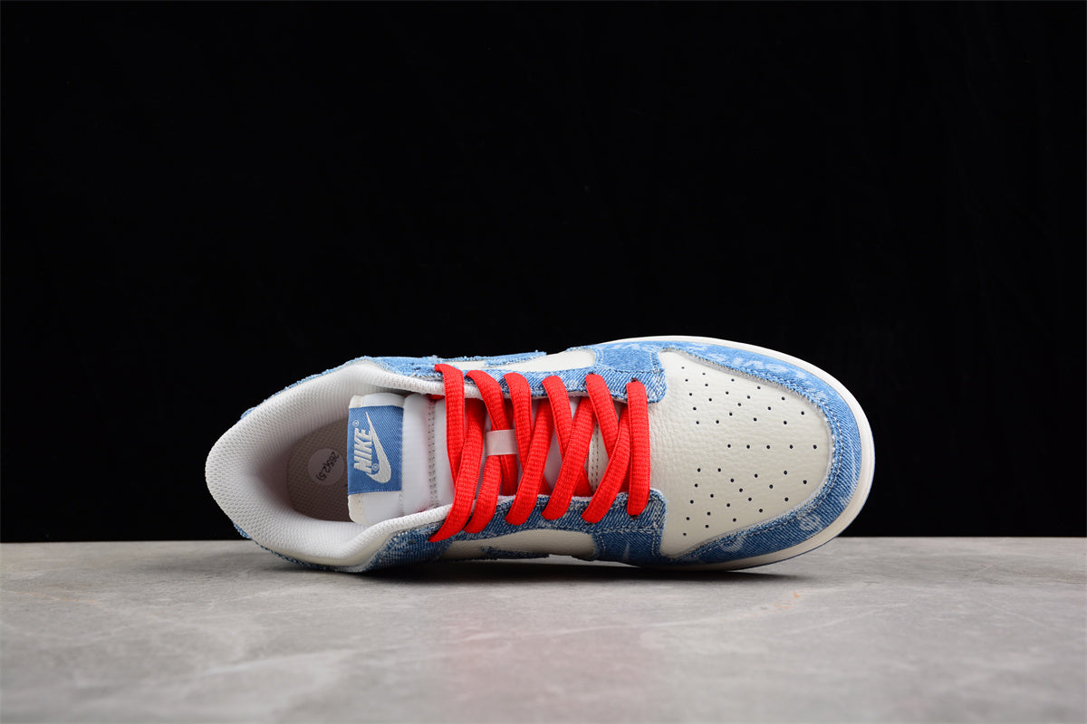 Q28 Nk SB Dunk Low Levis