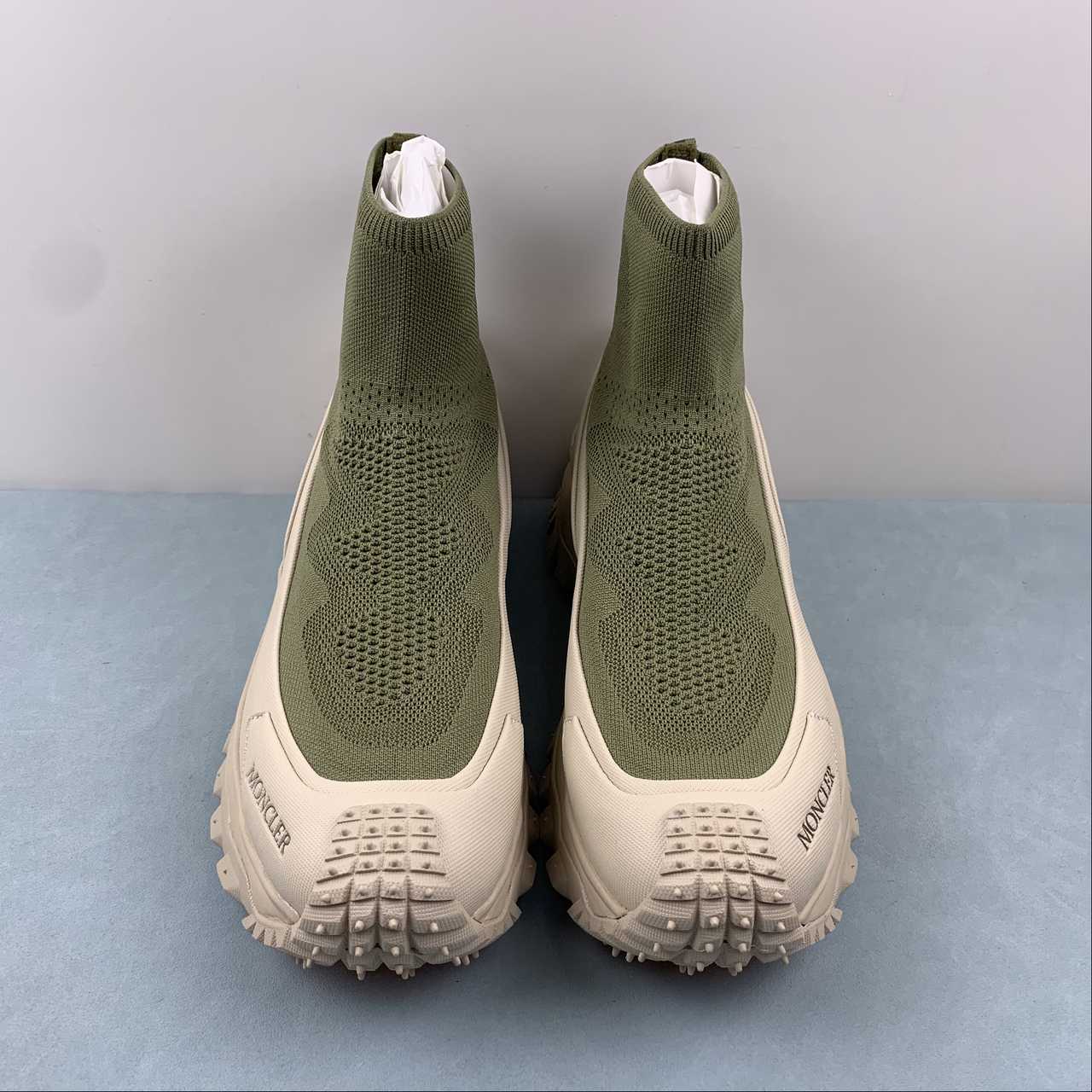 Tênis Moncler x Hoka Mafate Speed 2