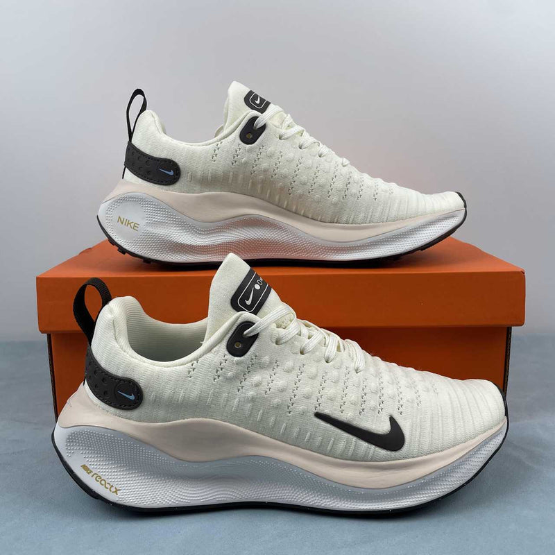 NIKE REACTX Infinity Run 4