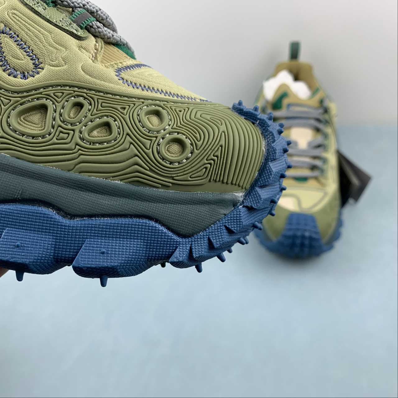Tênis Moncler x Hoka Mafate Speed 2