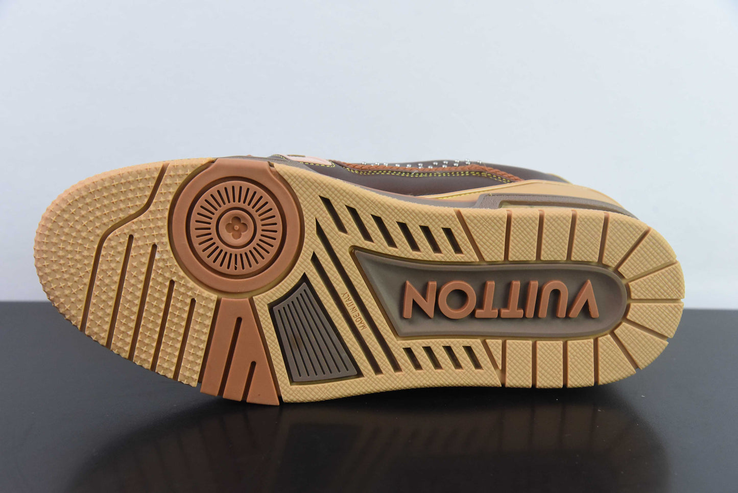 Tênis LV Trainer