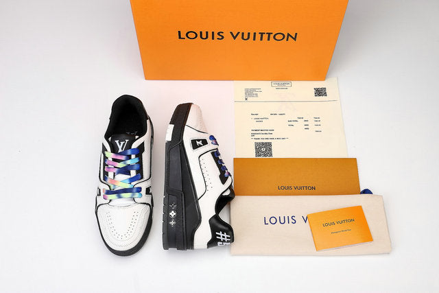 Louis Vuitton LV