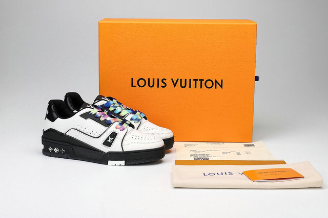 Louis Vuitton LV