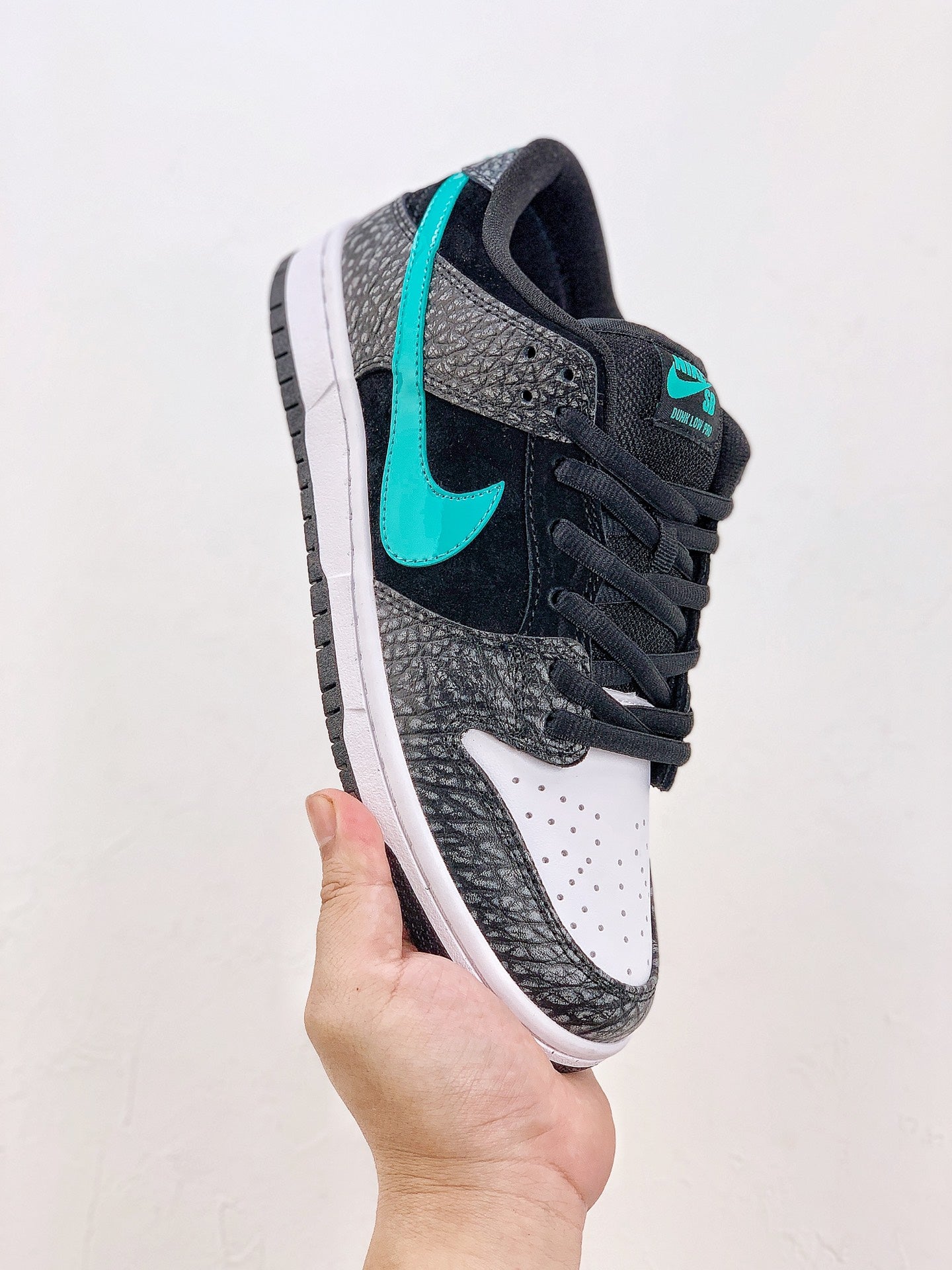 Nike SB Dunk Low PRO Clear Jade