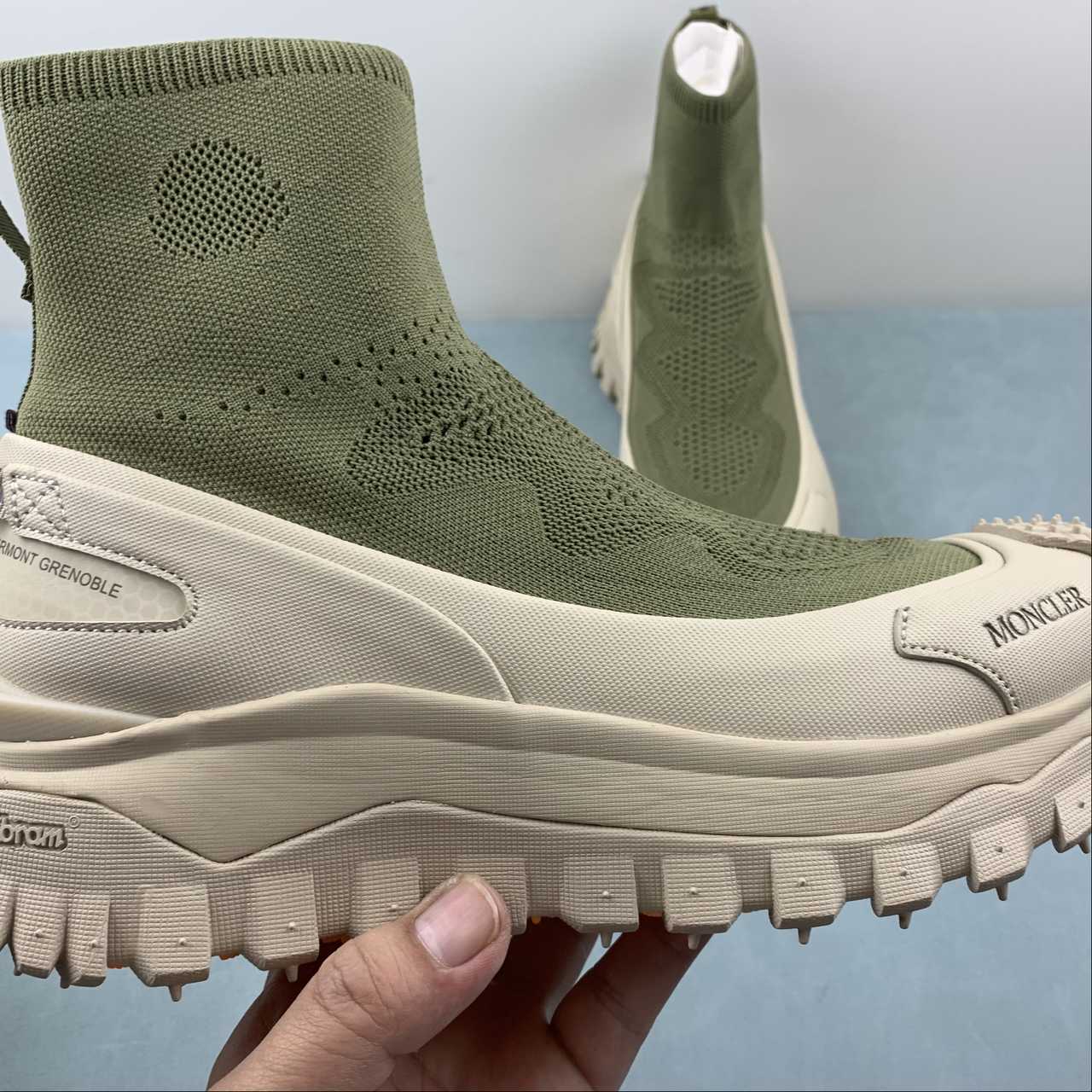 Tênis Moncler x Hoka Mafate Speed 2