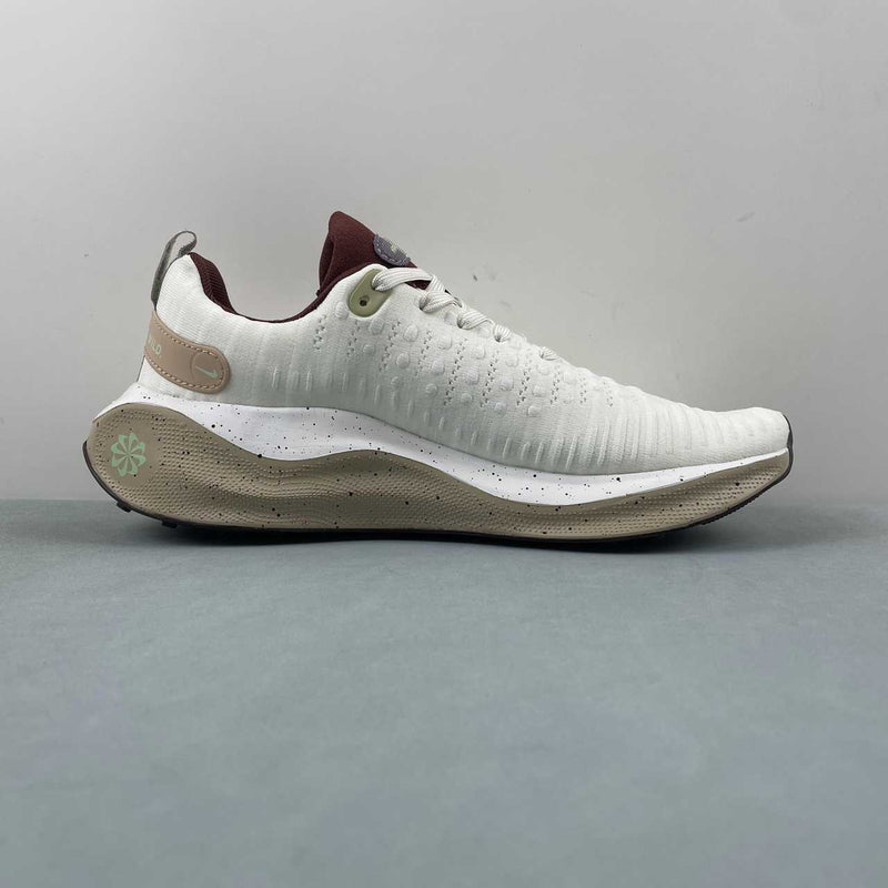 NIKE REACTX Infinity Run 4