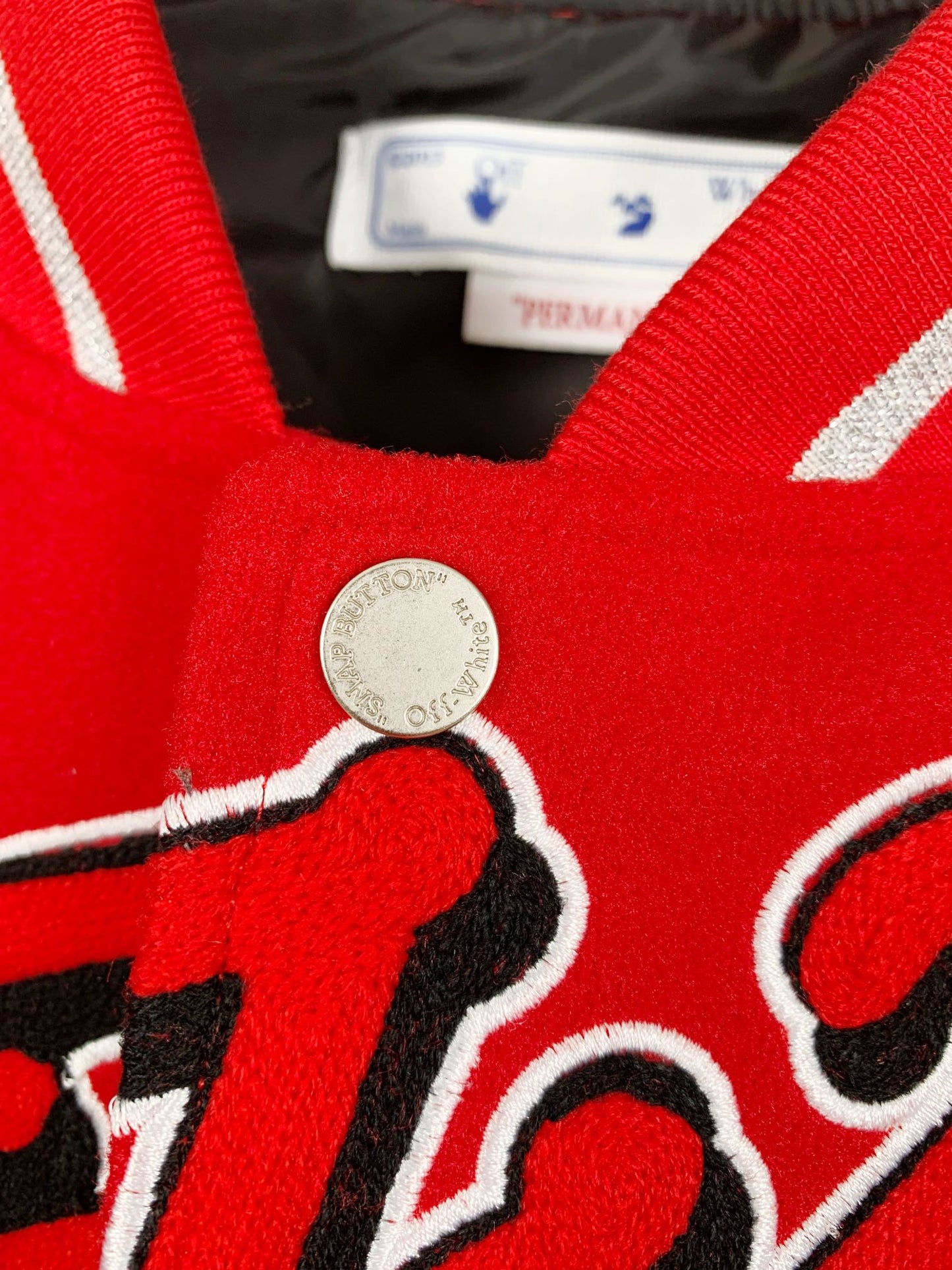 Jaqueta Off-White Varsity Chicago Bulls Red