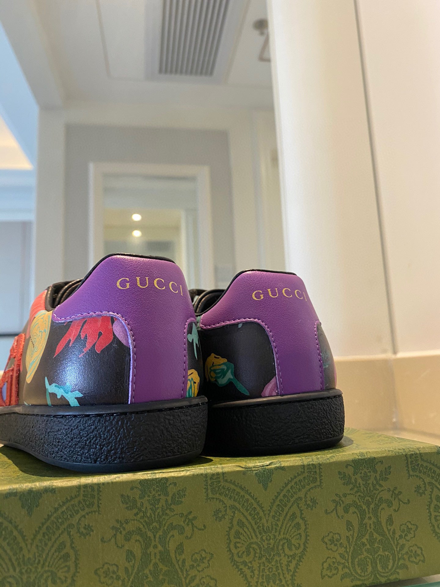 Gucci