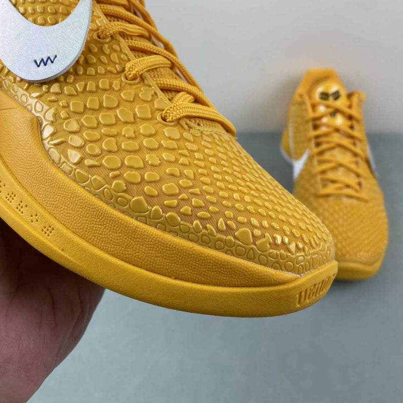 Nike Kobe IV Yellow Jaune.