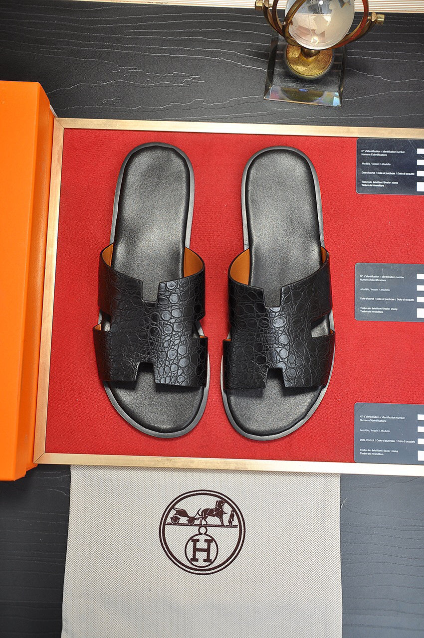 Chinelo Hermes