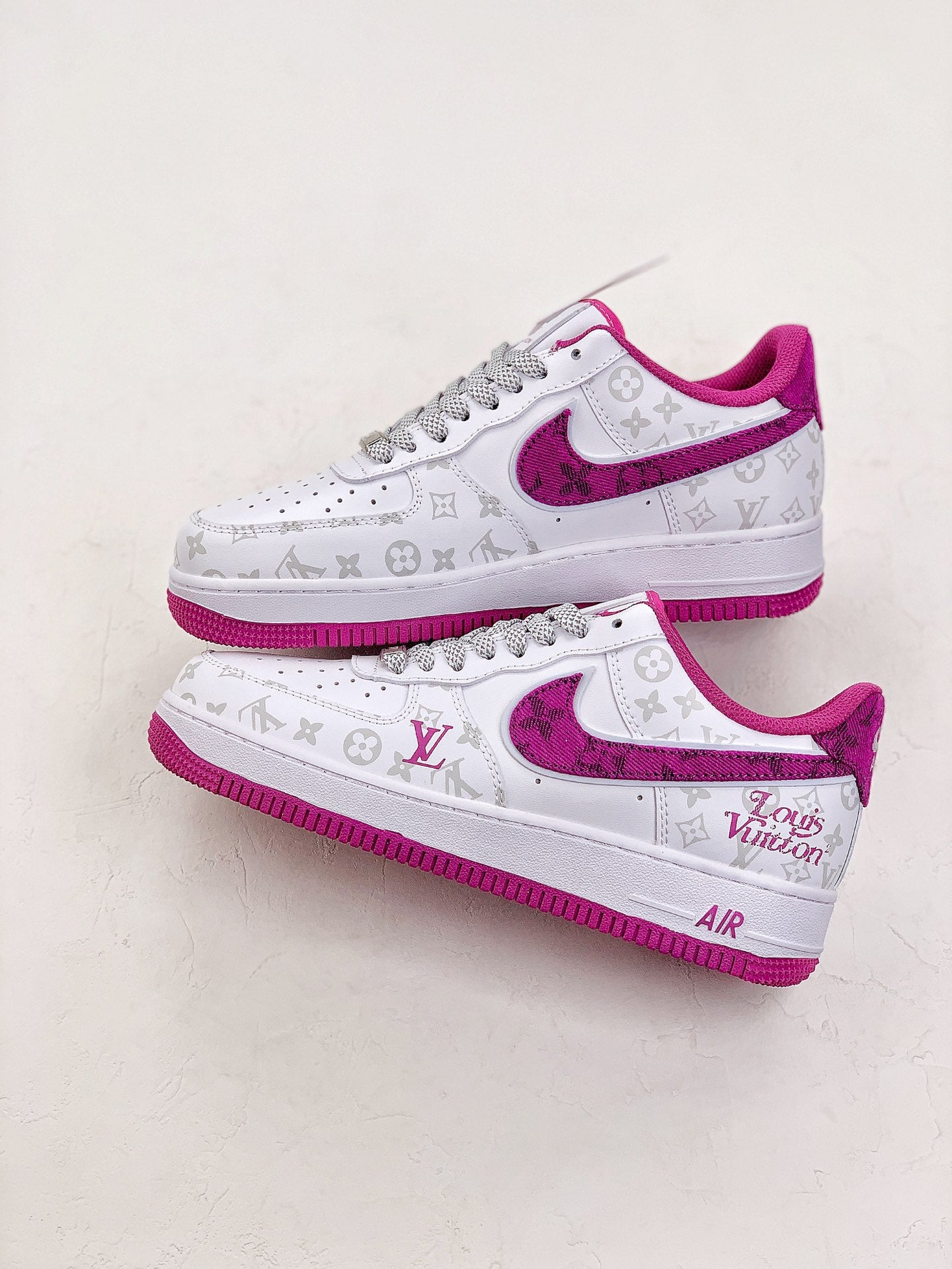 Louis Vuitton x Nike Air Force 1