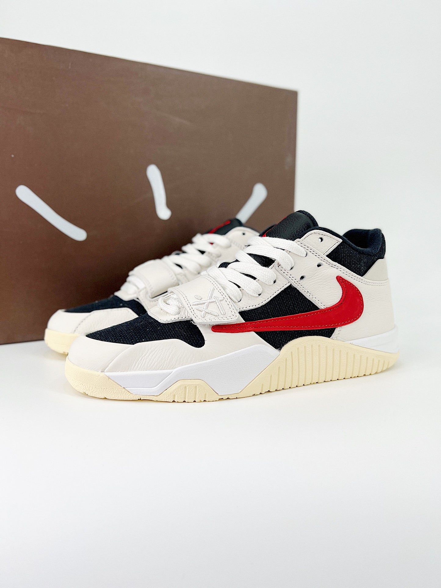 Jordan Jumpman Jack TR x Travis Scott University Red