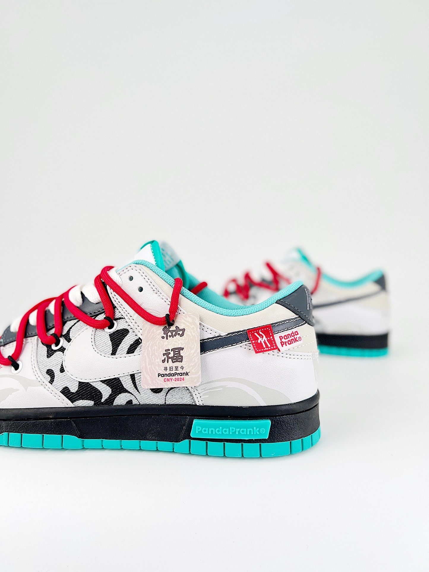 Nike Dunk Low