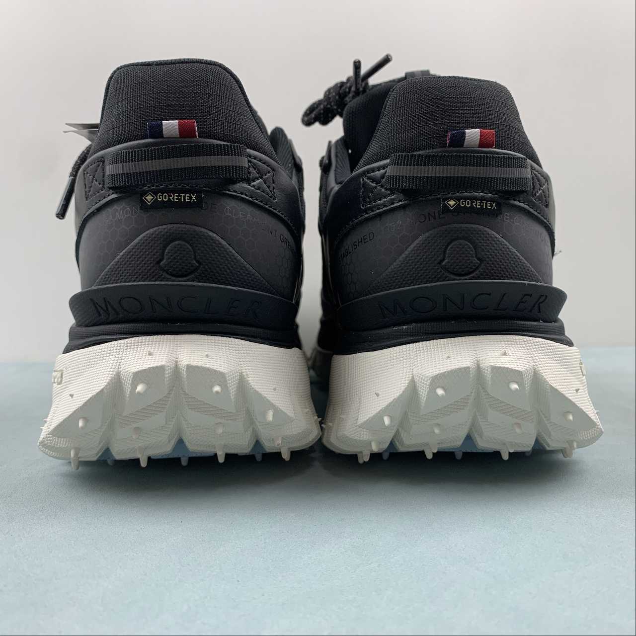 Tênis Moncler x Hoka Mafate Speed 2