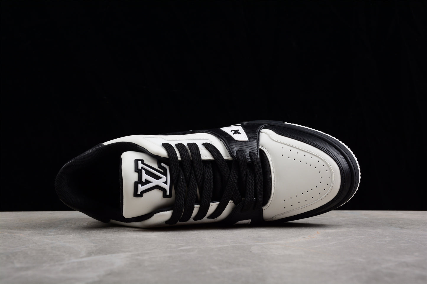 Tênis LV Trainer