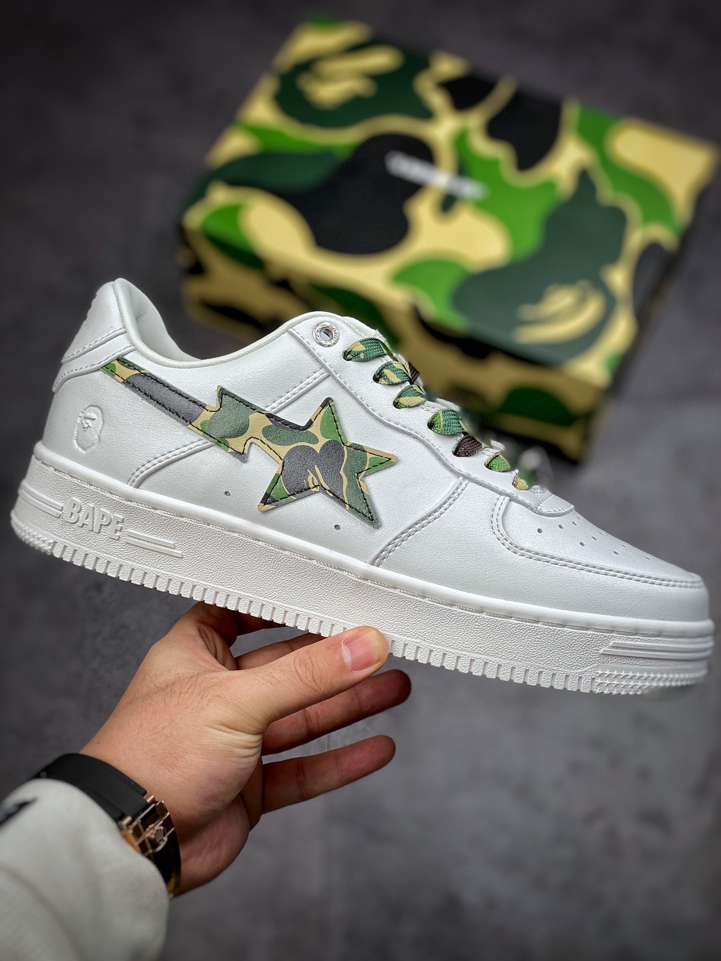 BAPE
