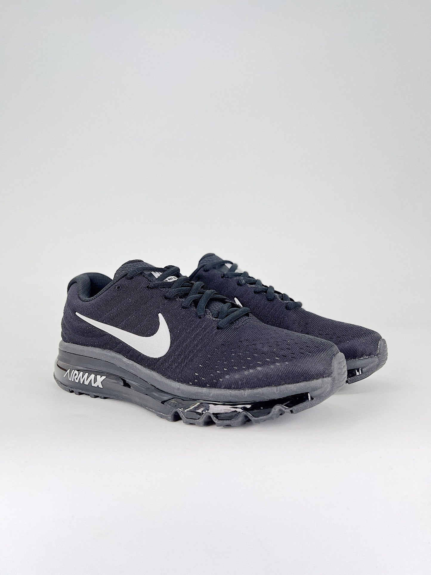 NIKE AIR MAX 2017