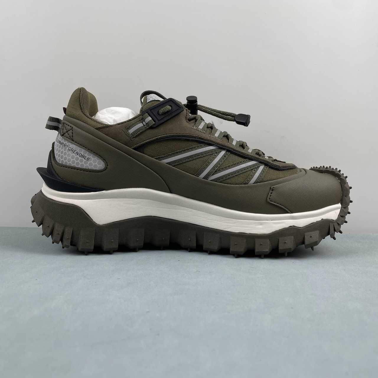 Tênis Moncler x Hoka Mafate Speed 2