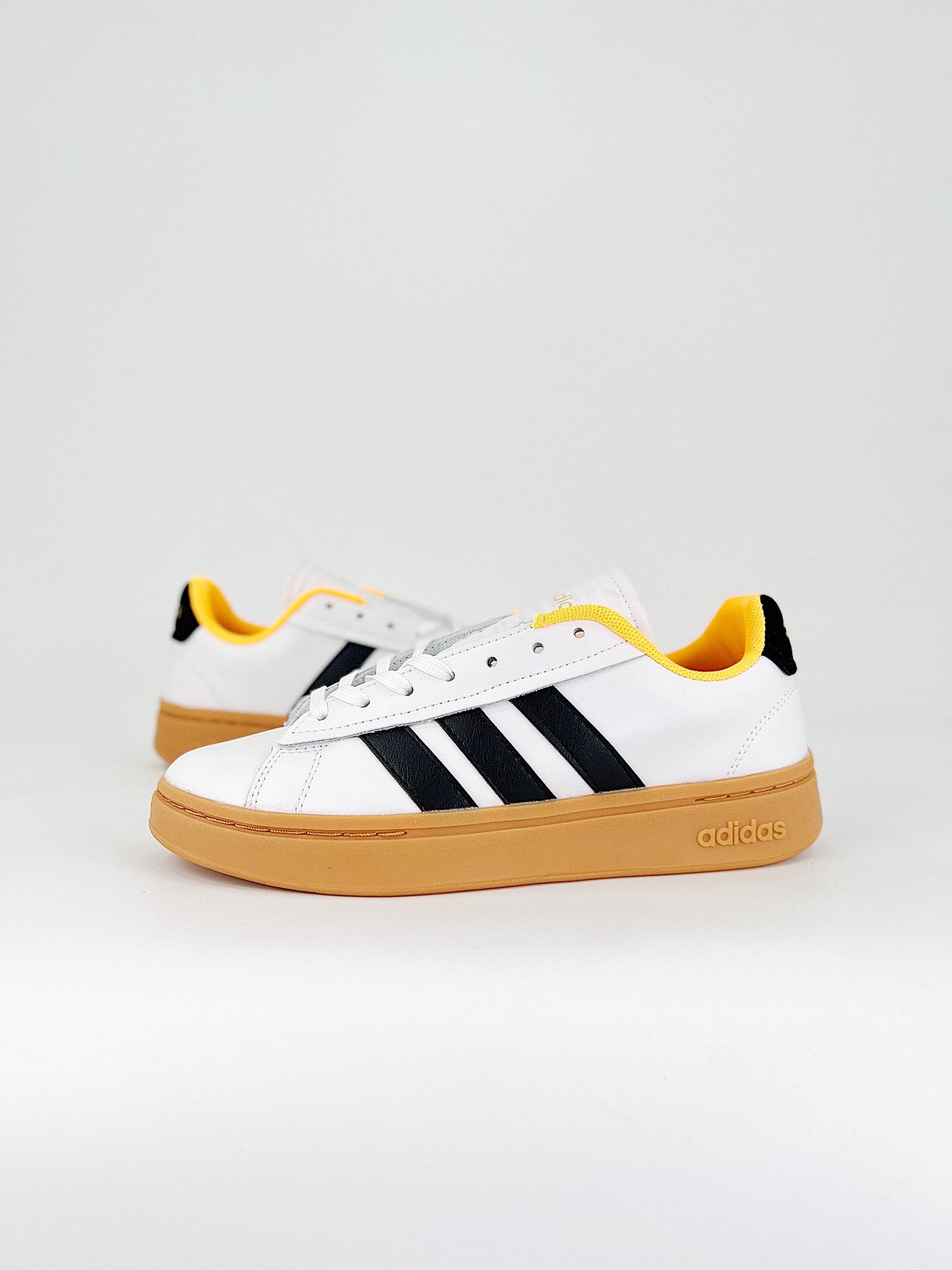 Adidas Originals Grand Court Alpha