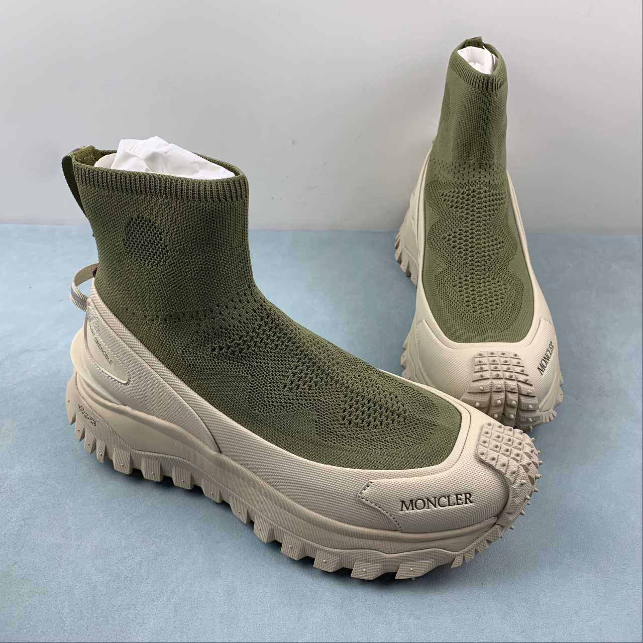 Tênis Moncler x Hoka Mafate Speed 2