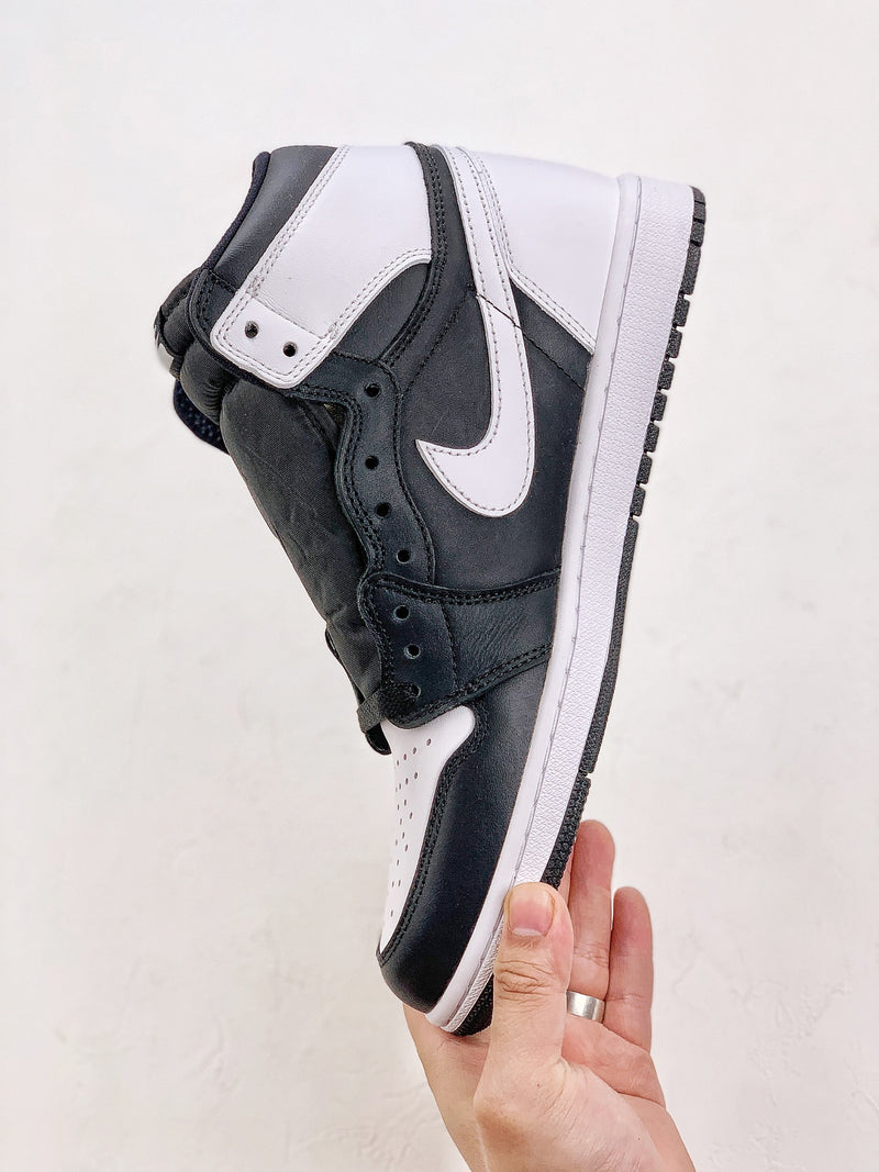 Nike Air Jordan 1 Retro High OG"Reverse Panda