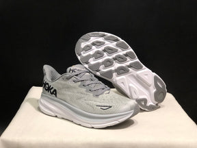 HOKA Clifton 9