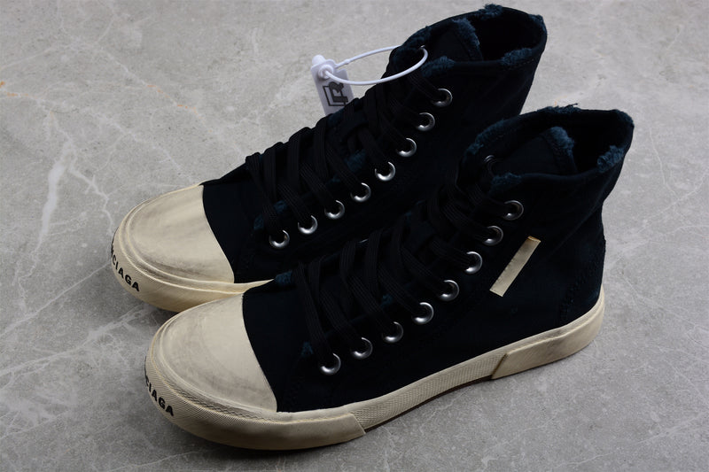 Q32 Balenciaga Vulc Destr